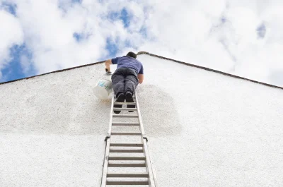 Peinture extérieure à Peyriguère — façades et ravalement